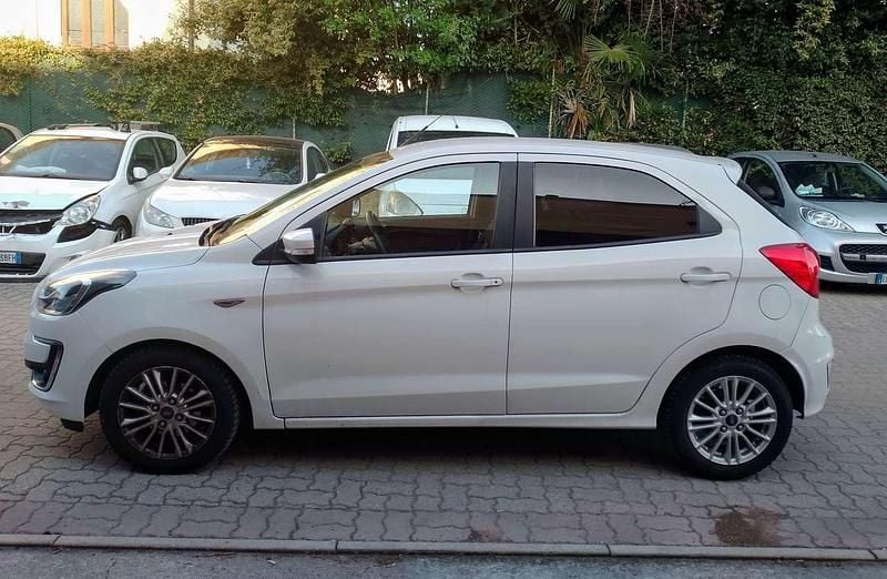 Usata Ford Ka Ultimate 86 CV (63 kW) 2019 Bianco Berlina