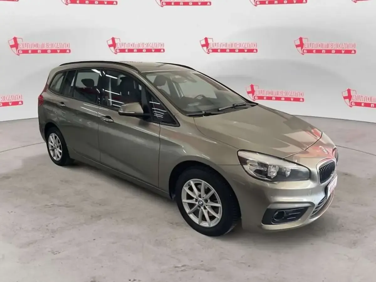 Usata BMW 216 Gran Tourer Advantage 116 CV (85 kW) 2018 Grigio Monovolume