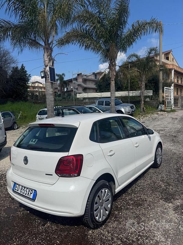 Usata VW Polo Highline 85 CV (62 kW) 2010 Bianco Utilitaria