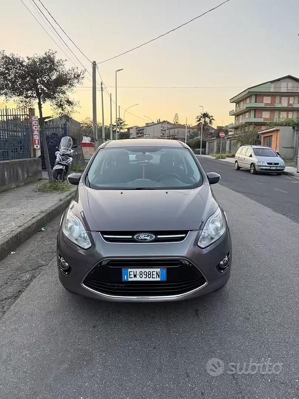 Usata Ford C-MAX 116 CV (85 kW) 2014 Grigio Monovolume