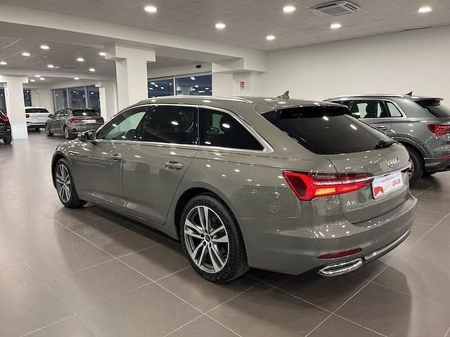 Usata Audi A6 Business 204 CV (150 kW) 2023 Grigio Station wagon