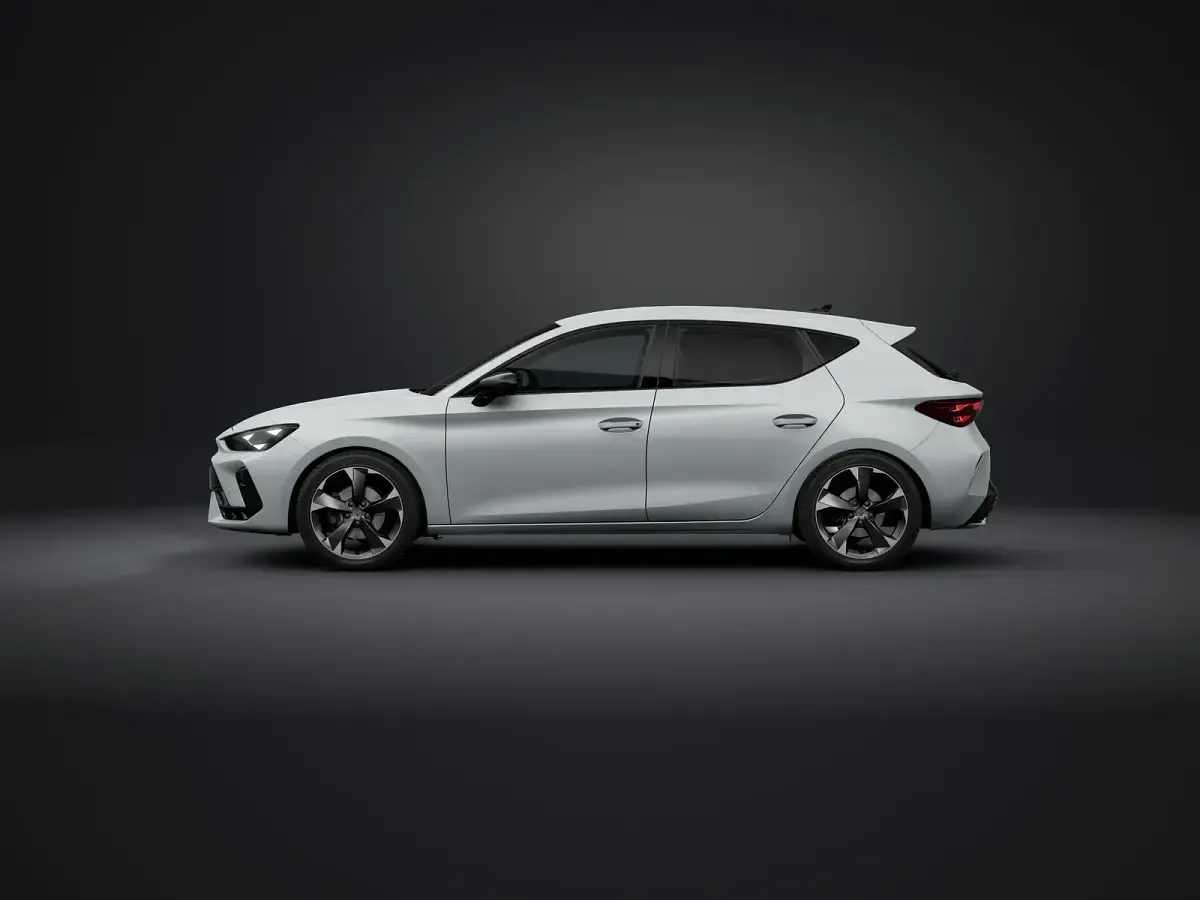 Nuova Cupra Leon 150 CV (110 kW) 2026 Bianco nevada Berlina