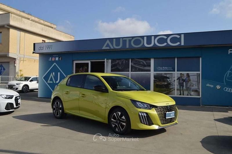 Usata Peugeot 208 Allure 101 CV (74 kW) 2025 Giallo agueda Utilitaria