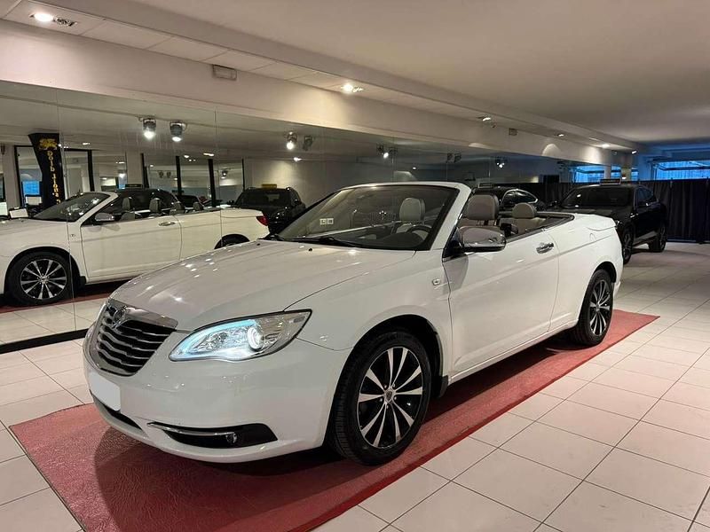 Usata Lancia Flavia 170 CV (125 kW) 2012 Bianco Cabrio