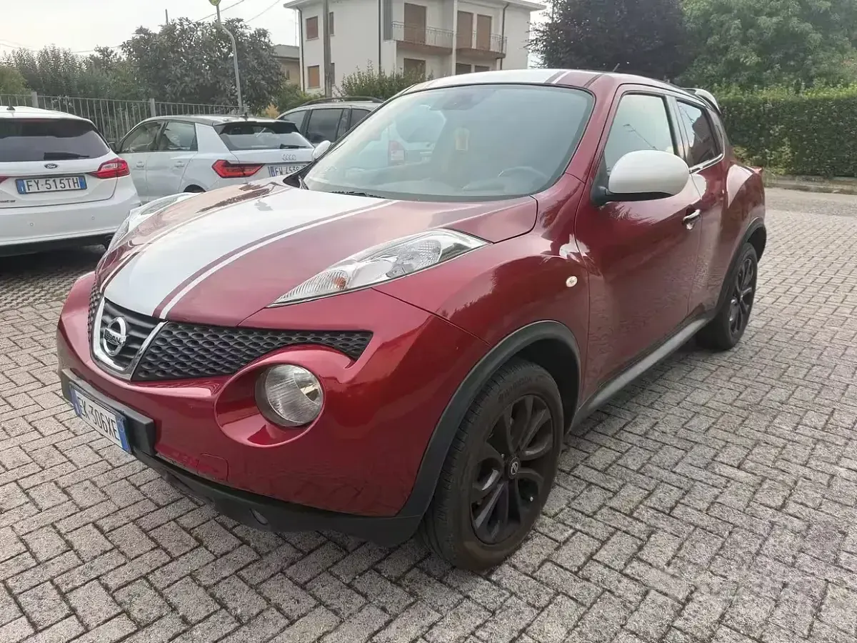 Usata Nissan Juke Tekna 190 CV (139 kW) 2011 Rosso SUV