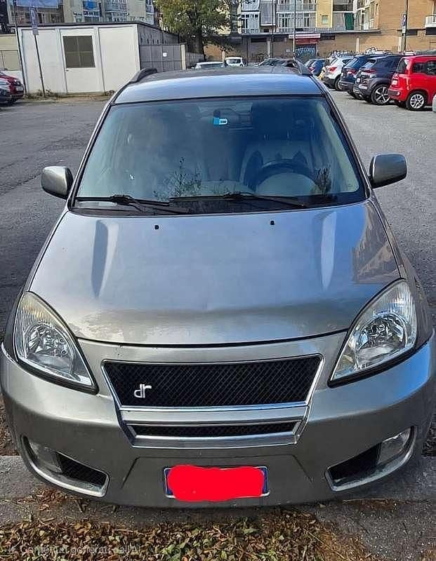 Usata DR DR5 118 CV (86 kW) 2012 Grigio SUV