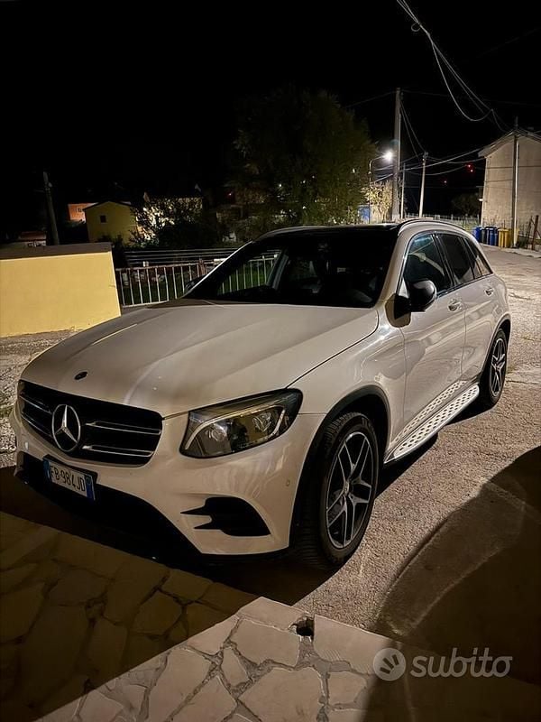 Bianco Usata 2015 Mercedes GLC220 SUV | 19.500 € (Buon prezzo) - Immagine 1/4