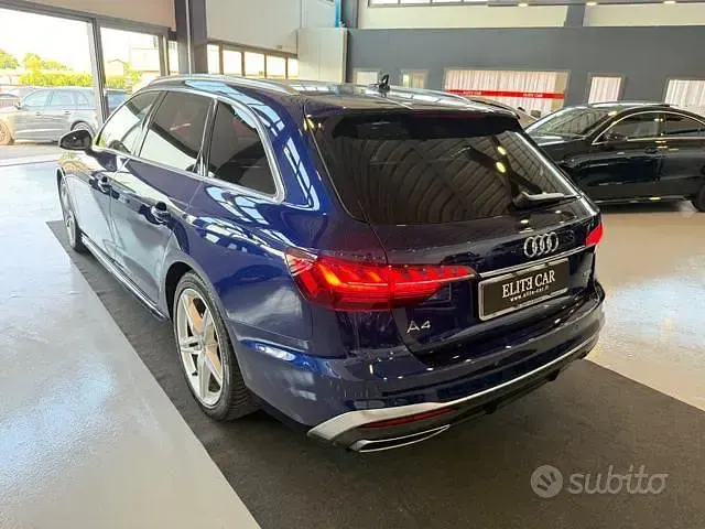 Usata Audi A4 S-Line 204 CV (150 kW) 2024 Blu Station wagon
