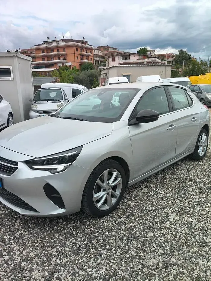 Usata Opel Blitz Edition 101 CV (74 kW) 2022 Grigio Berlina