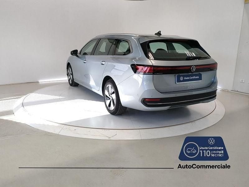 Usata VW Passat Business 150 CV (110 kW) 2024 Argento Station wagon