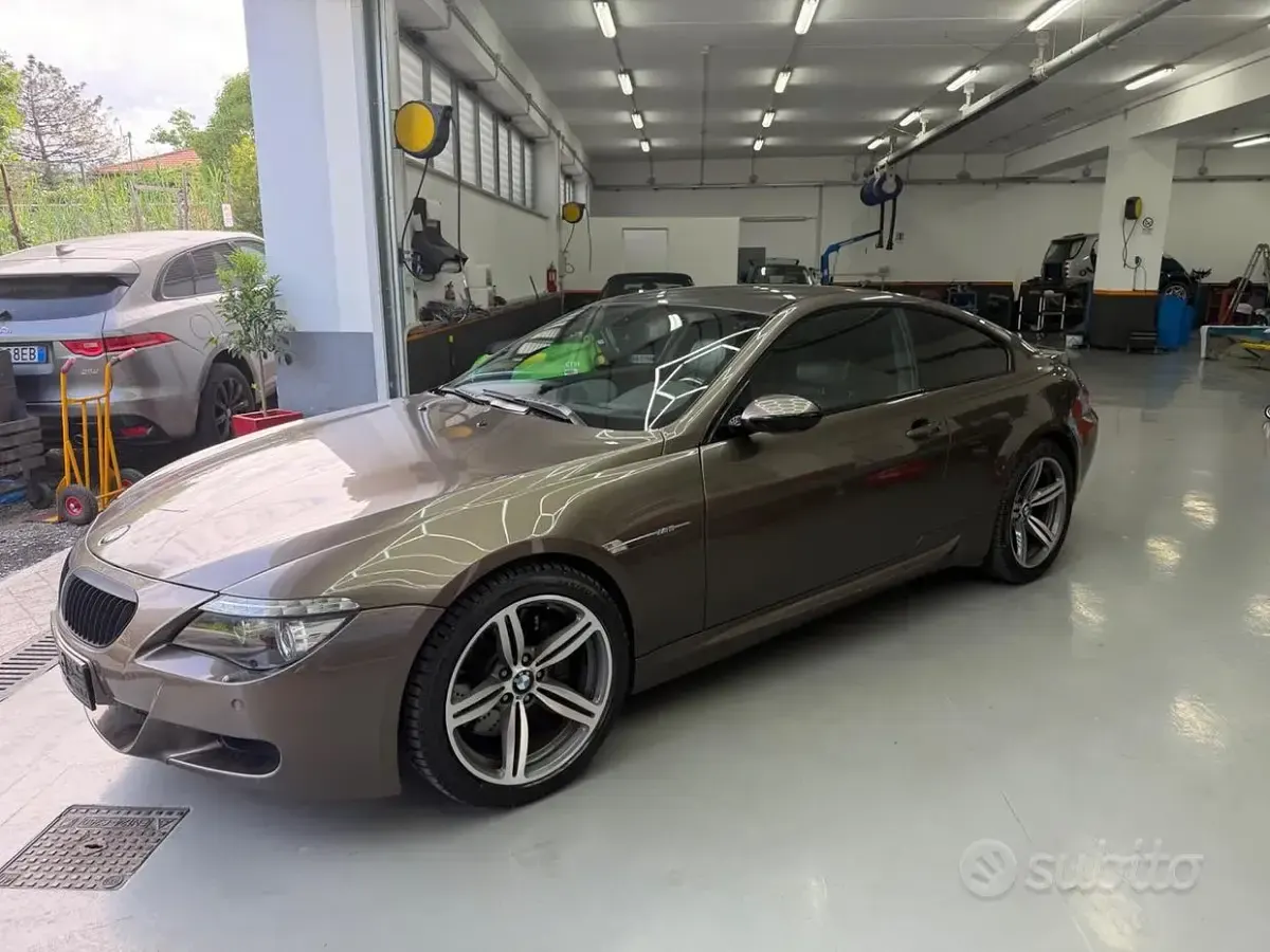 Usata BMW M6 506 CV (372 kW) 2008 Grigio Coupé