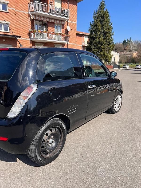 Usata Lancia Ypsilon 2009 Utilitaria