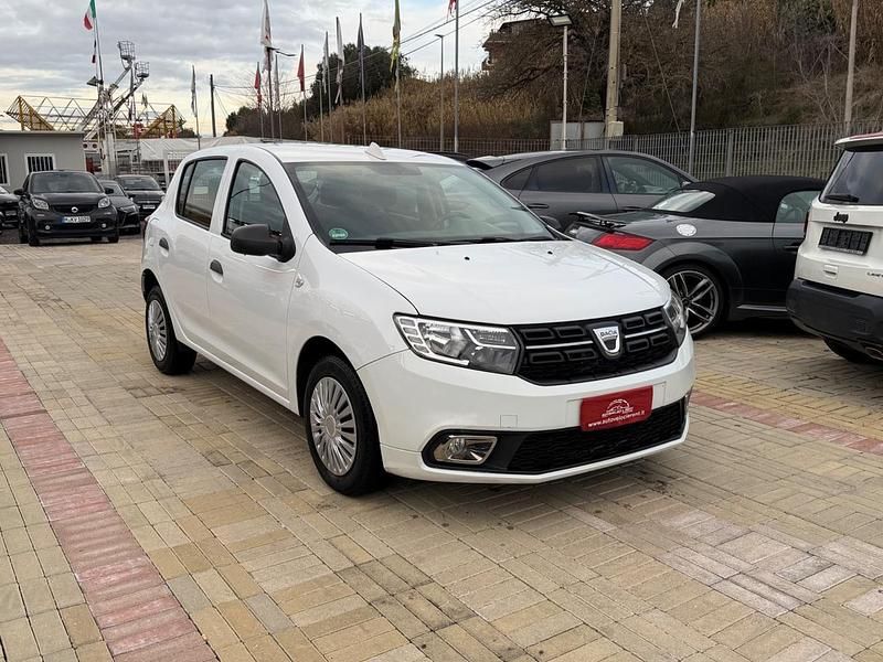 Usata Dacia Sandero Ambiance 75 CV (55 kW) 2017 Bianco Utilitaria
