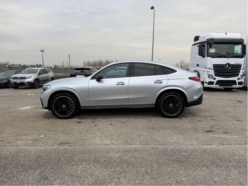 Nuova Mercedes GLC200 163 CV (119 kW) 2026 Argento hightech SUV