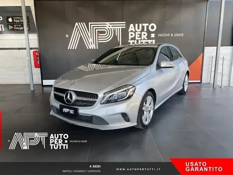 Usata Mercedes A200 Edition 136 CV (100 kW) 2017 Utilitaria