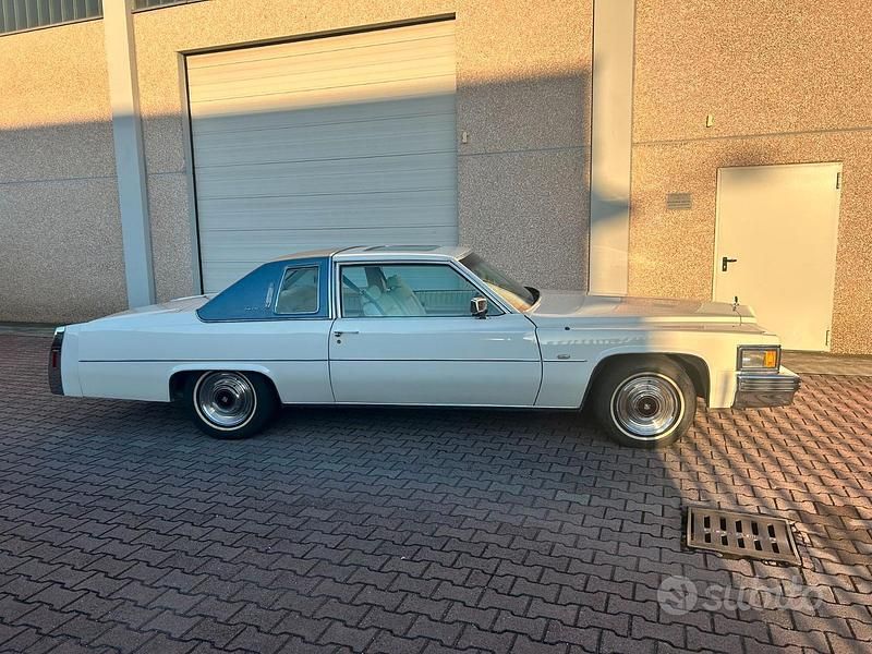 Usata Cadillac Deville 1980 Bianco Berlina