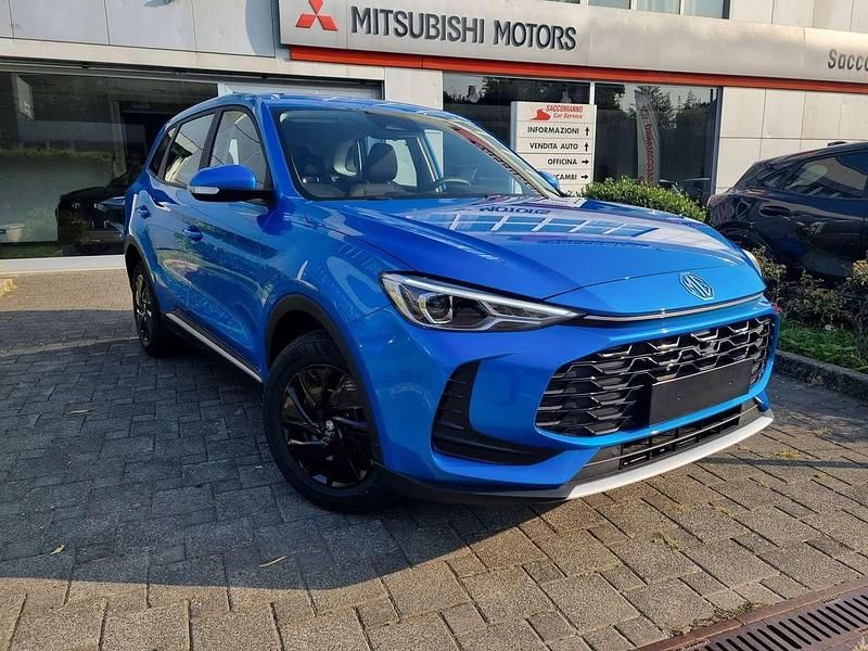 Como blue metallizzato Nuova 2025 MG ZS Tre volumi | 17.900 € (Buon prezzo) - Immagine 1/4