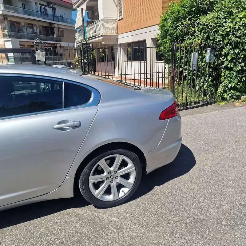 Usata Jaguar XF Premium Luxury 207 CV (152 kW) 2009 Berlina