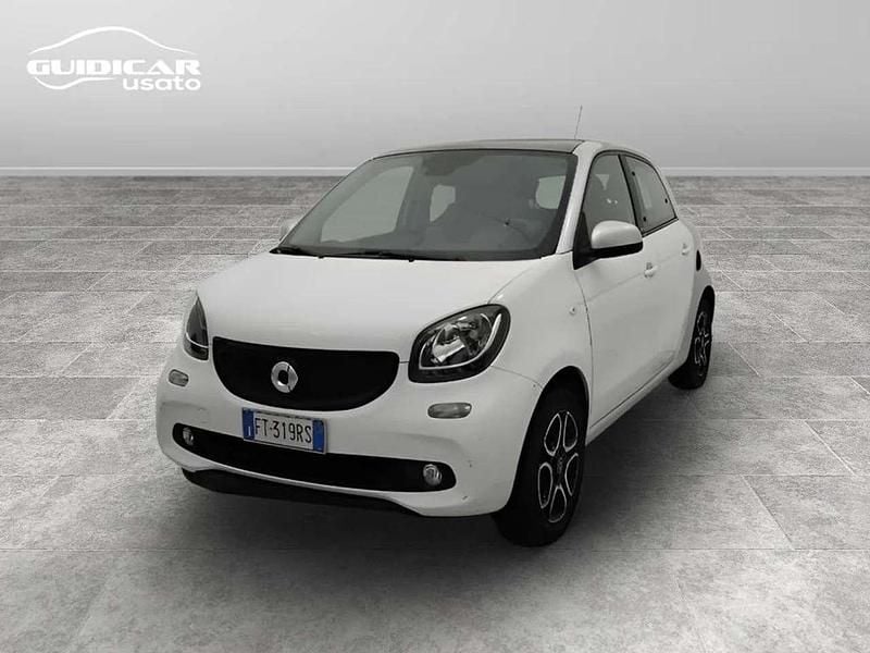 Bianco Usata 2019 Smart ForFour Passion Due volumi | 13.200 € (Buon prezzo) - Immagine 1/4
