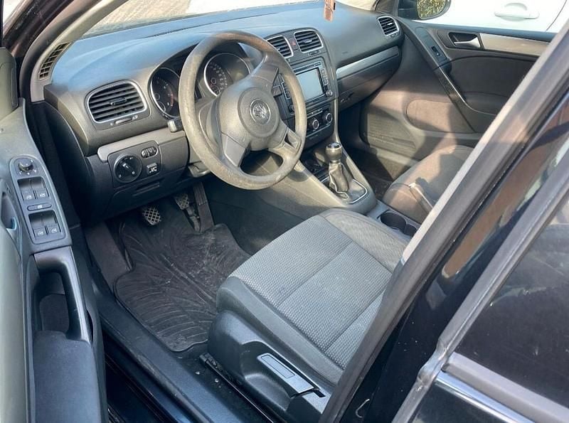 Usata VW Golf VII 101 CV (74 kW) 2012 Nero Berlina