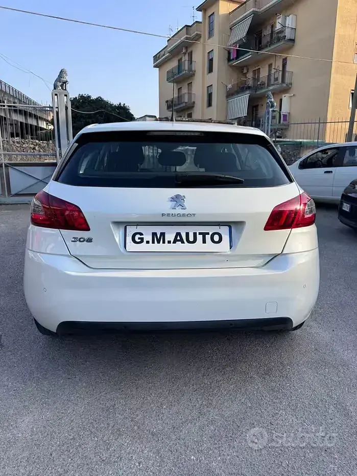 Usata Peugeot 308 131 CV (96 kW) 2019 Bianco Berlina