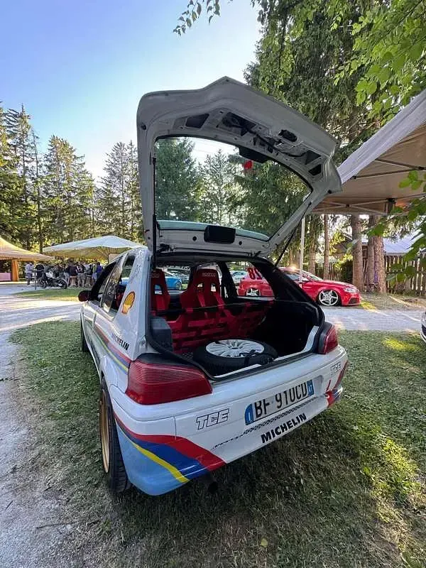 Usata Peugeot 106 Sport 75 CV (55 kW) 1998 Bianco Utilitaria