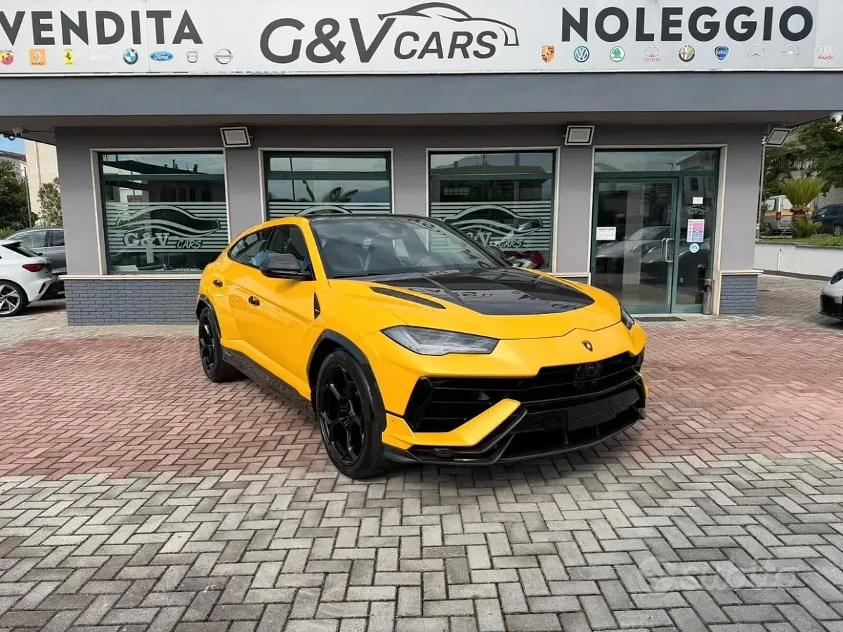 Usata Lamborghini Urus 666 CV (489 kW) 2025 SUV