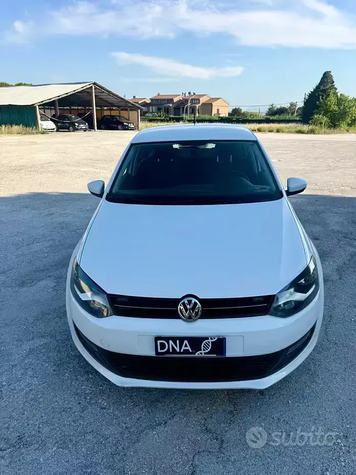 Usata VW Polo 82 CV (60 kW) 2012 Bianco Utilitaria