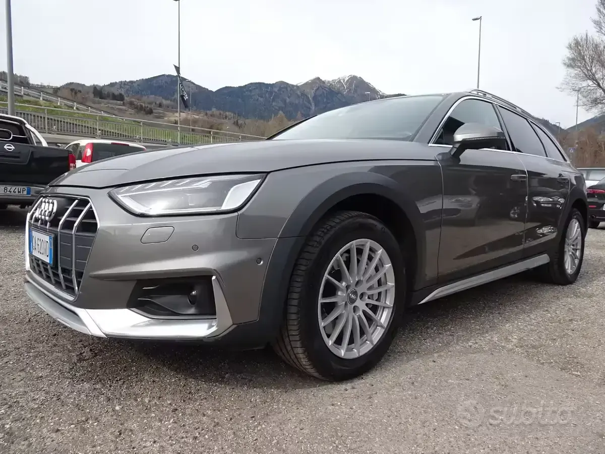 Usata Audi A4 Allroad Business 231 CV (169 kW) 2020 Grigio Station wagon