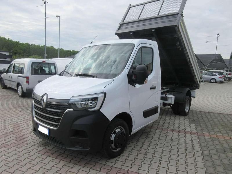 Usata Renault Master 145 CV (106 kW) 2024 Bianco Monovolume