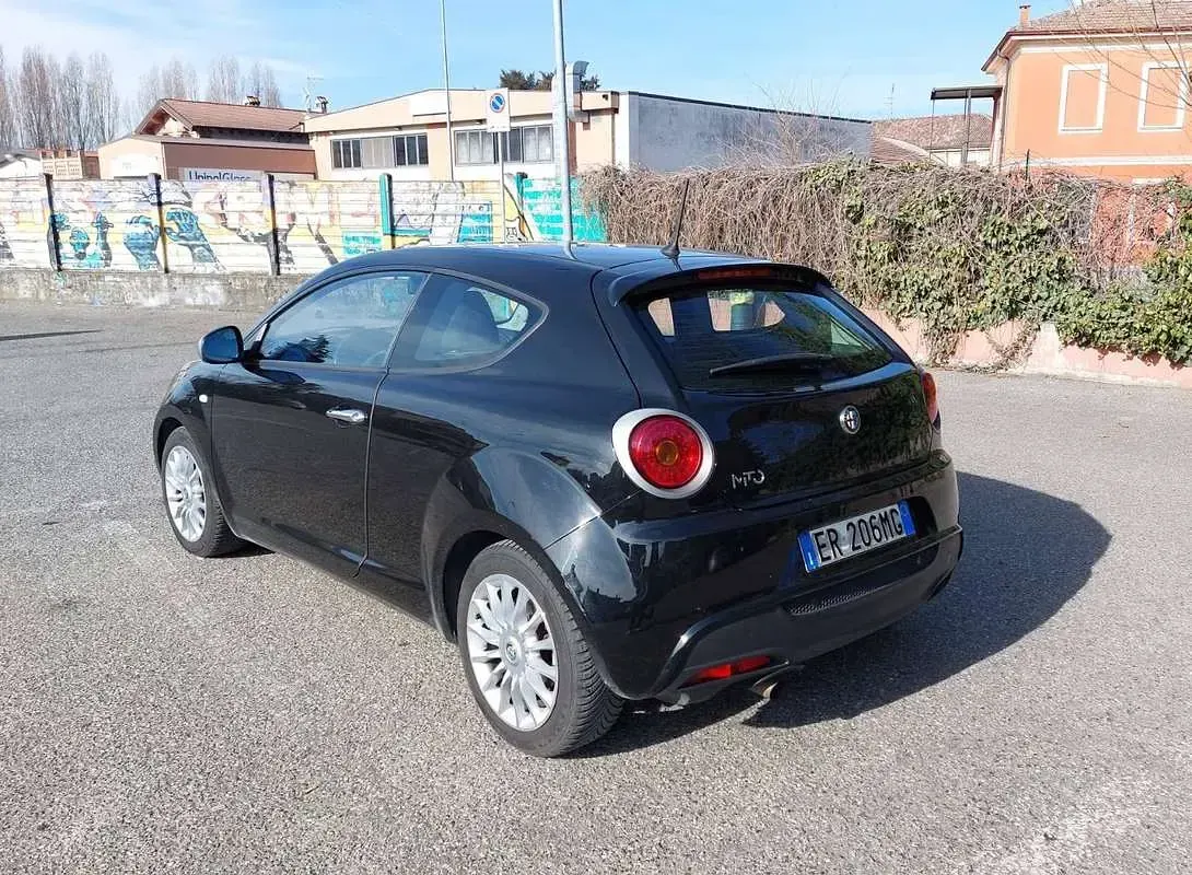 Usata Alfa Romeo MiTo Progression 84 CV (61 kW) 2013 Nero Utilitaria