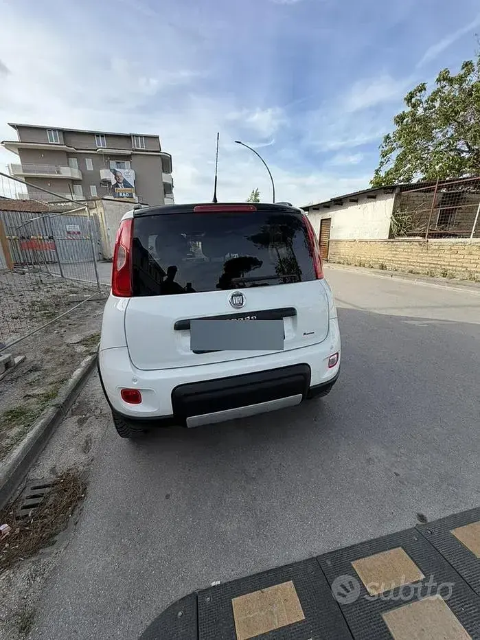 Usata Fiat Panda 4x4 75 CV (55 kW) 2014 Bianco Utilitaria