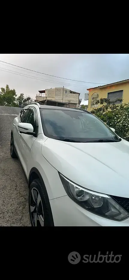 Usata Nissan Qashqai 131 CV (96 kW) 2017 Bianco SUV