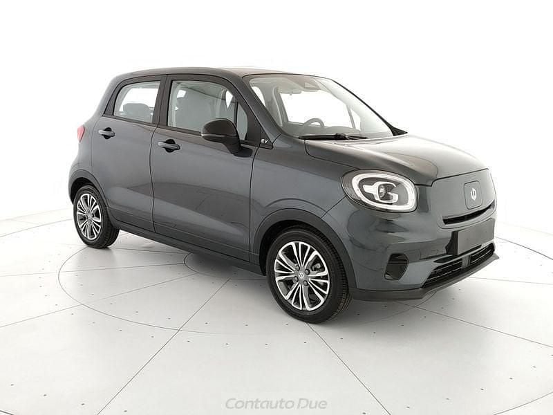Nuova Leapmotor T03 69 kW (95 CV) 2025 Canopy grey Utilitaria
