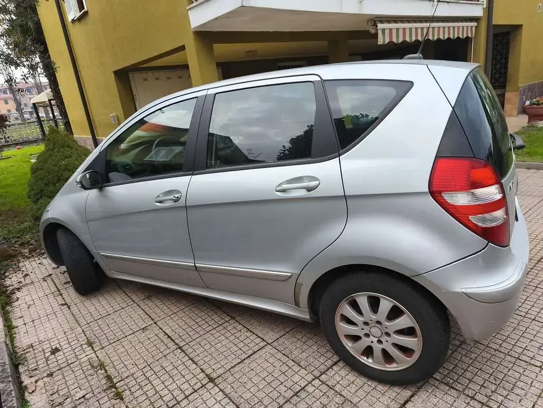 Usata Mercedes A170 Classic 116 CV (85 kW) 2007 Argento Monovolume