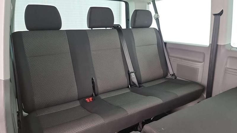 Usata VW Caravelle Business 110 CV (80 kW) 2023 Grigio Monovolume