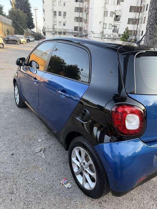 Usata Smart ForFour Passion 71 CV (52 kW) 2016 Utilitaria