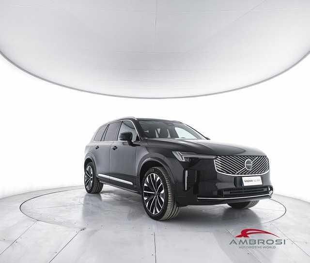 Usata Volvo XC90 Plus 250 CV (183 kW) 2025 Nero SUV