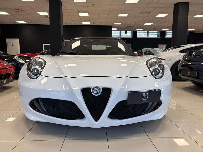 Usata Alfa Romeo 4C Spider 241 CV (177 kW) 2016 Bianco alfa Cabrio