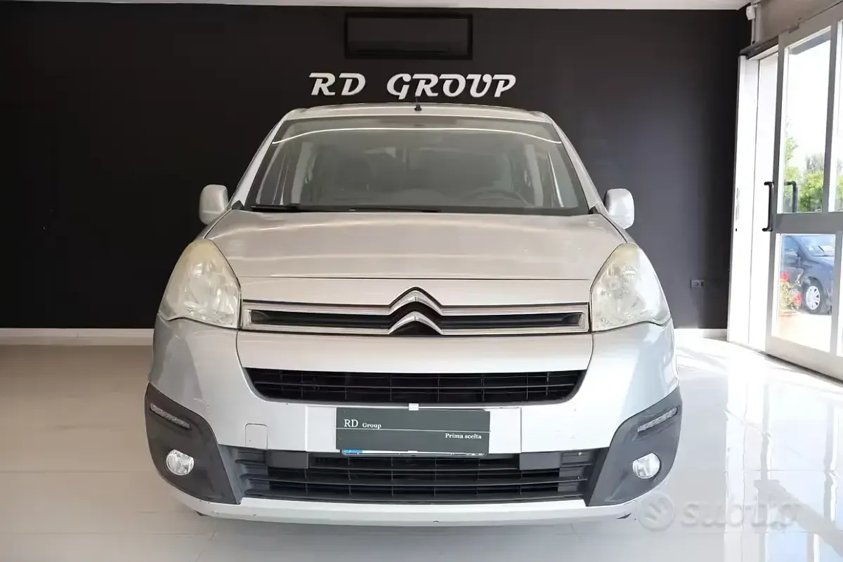 Usata Citroën Berlingo XTR 99 CV (72 kW) 2017 Grigio Monovolume