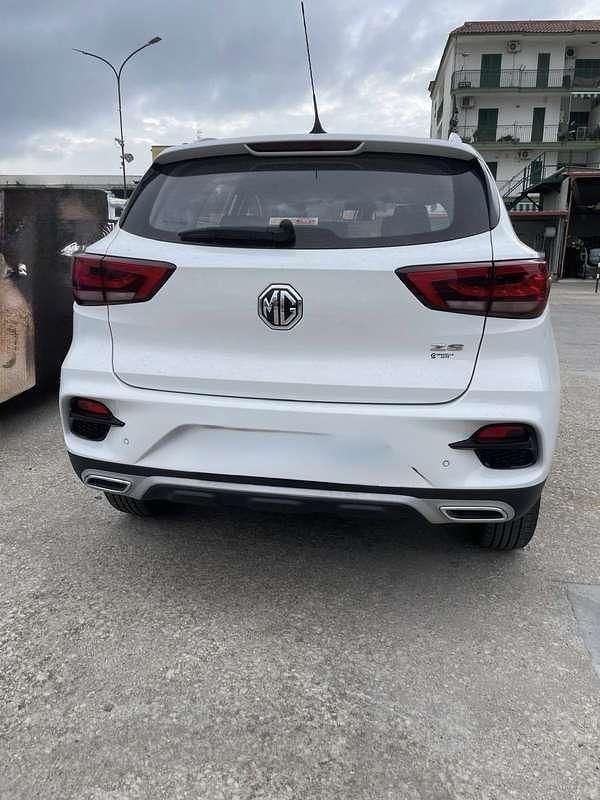 Usata MG ZS Luxury 106 CV (77 kW) 2024 SUV