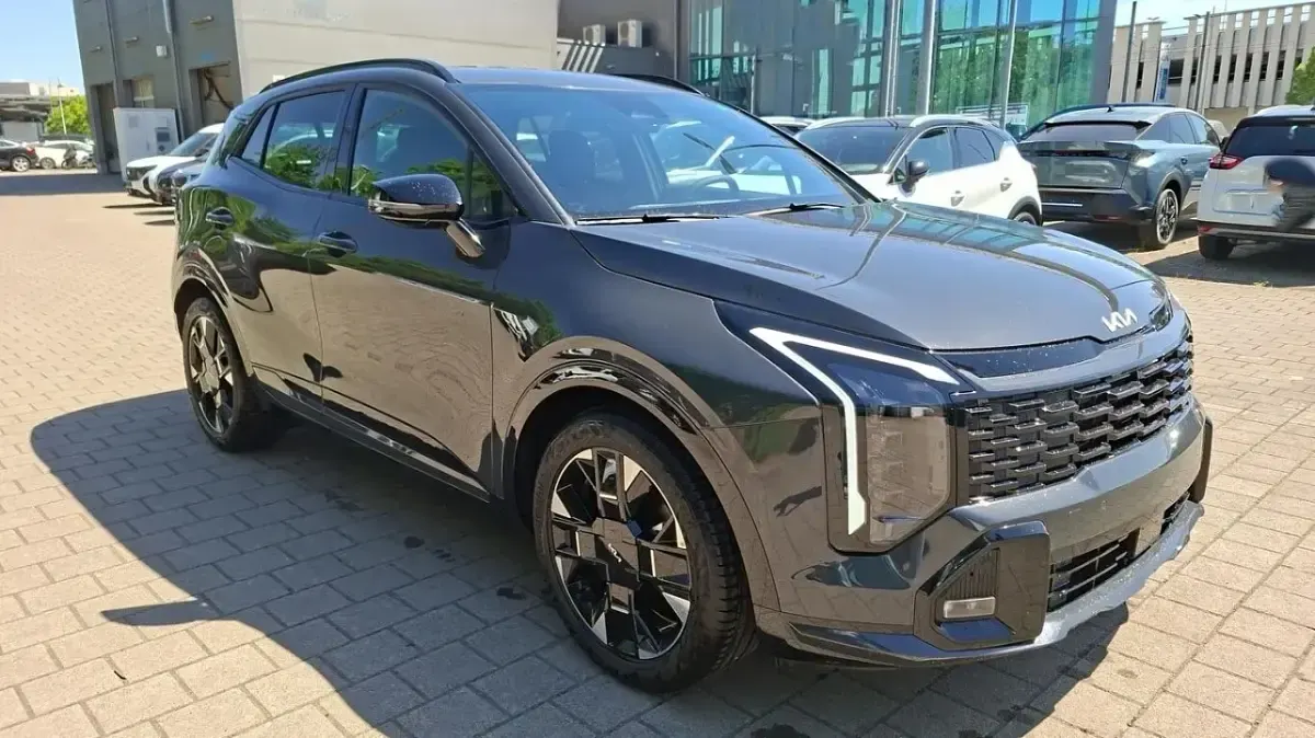 Käytetty Kia Sportage GT-Line 136 HP (100 kW) 2026 Katumaasturi