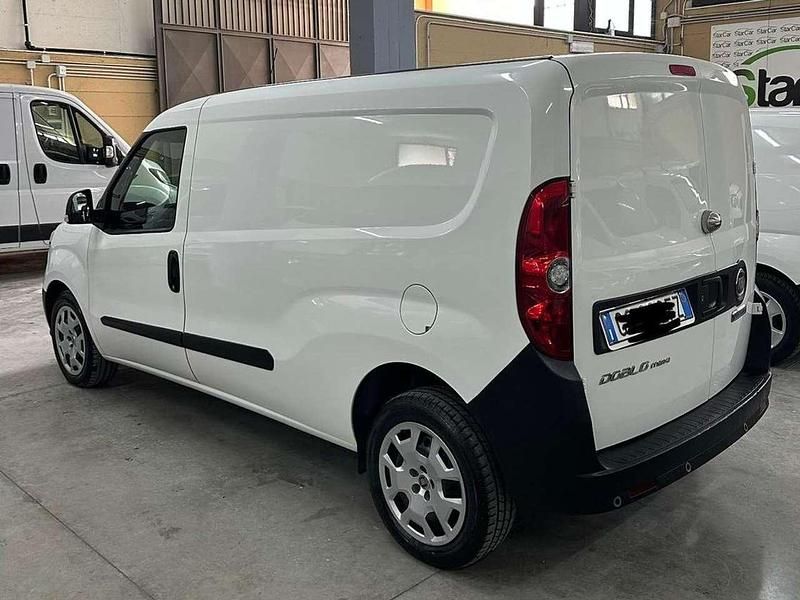 Usata Fiat Doblò 105 CV (77 kW) 2021 Other Monovolume