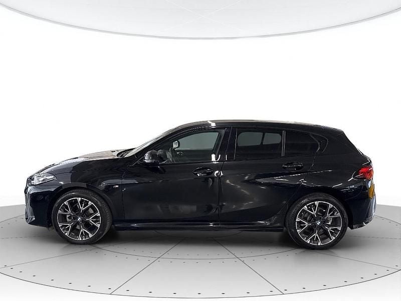 Usata BMW 120 M Sport 170 CV (125 kW) 2025 Nero Utilitaria