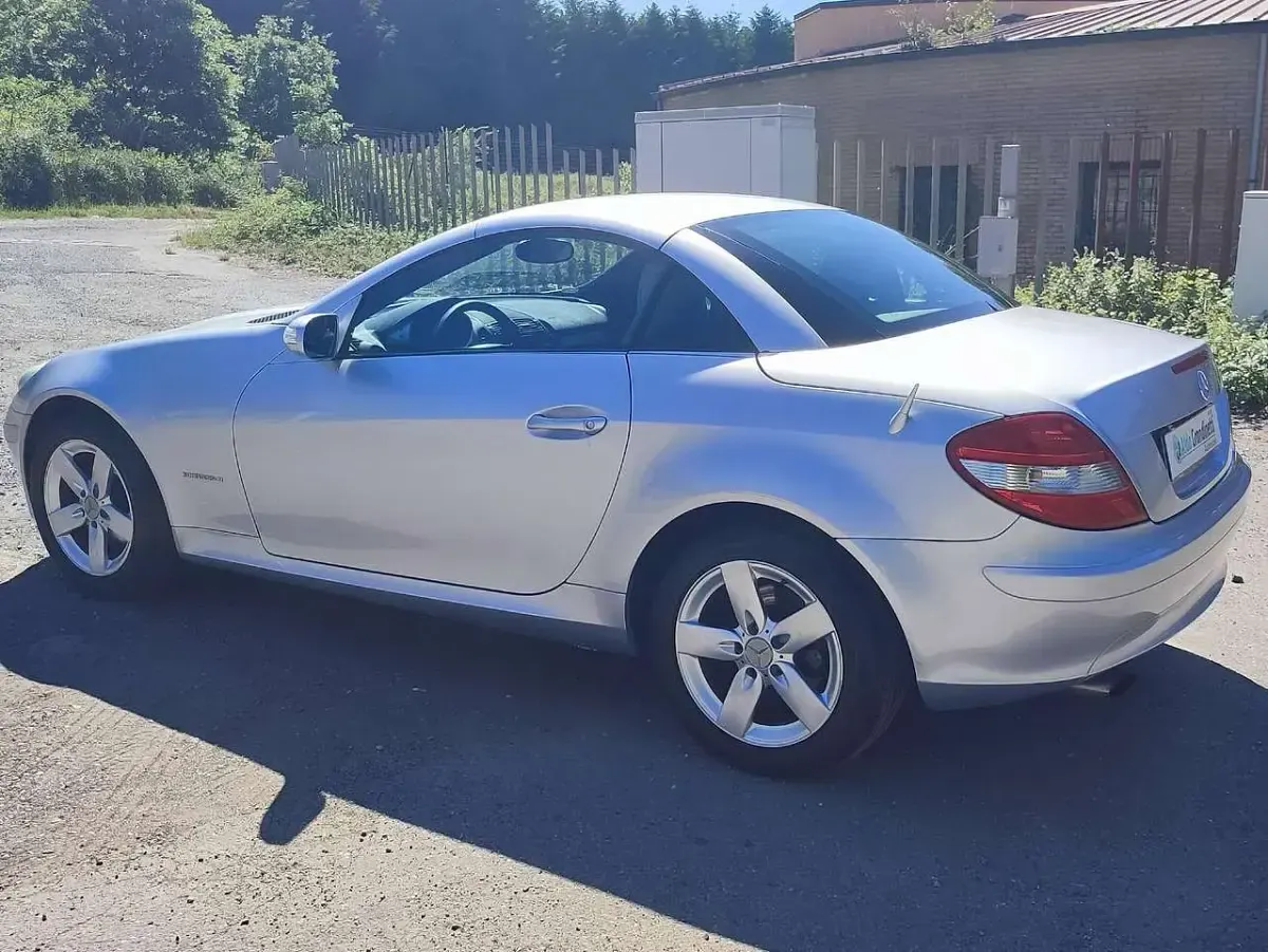 Usata Mercedes SLK200 163 CV (119 kW) 2005 Grigio Cabrio