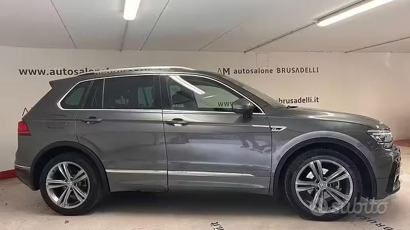 Usata VW Tiguan Advance 150 CV (110 kW) 2020 Grigio SUV