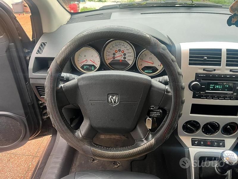 Usata Dodge Caliber 140 CV (102 kW) 2007 Utilitaria