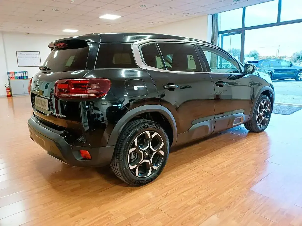 Usata Citroën C5 Aircross Shine 131 CV (96 kW) 2024 Nero SUV