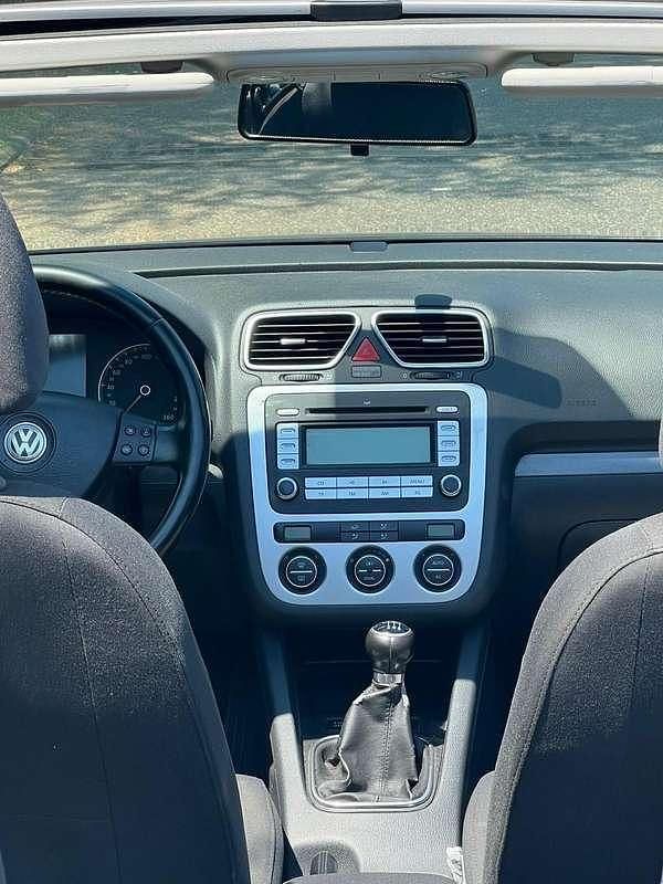 Usata VW Eos 140 CV (102 kW) 2008 Cabrio