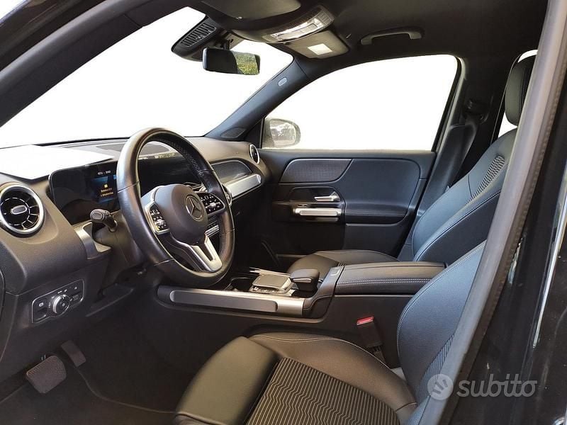 Usata Mercedes GLB200 150 CV (110 kW) 2022 Nero SUV